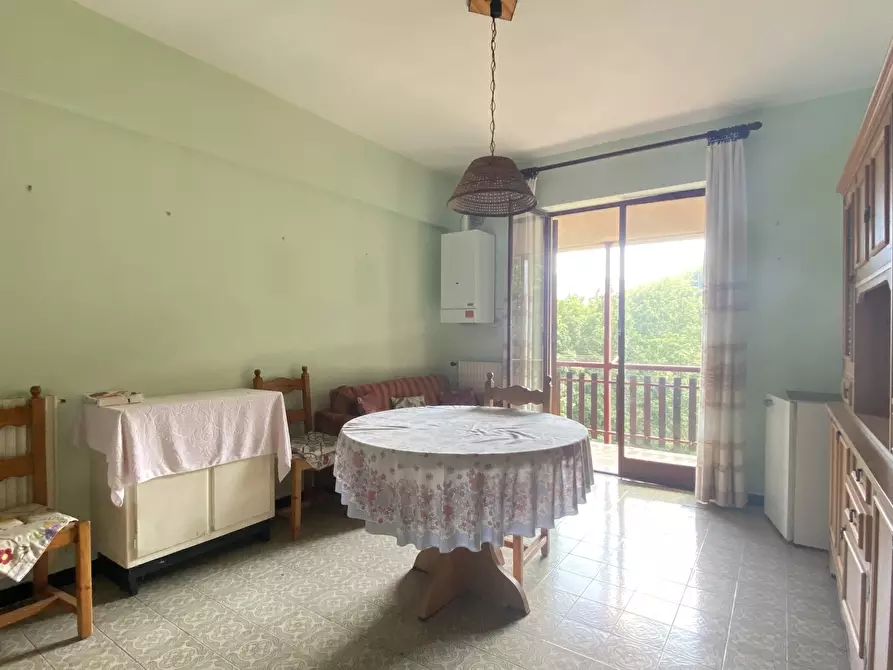 Immagine 3 di Trilocale in vendita  in Via Vara Superiore 27 a Urbe