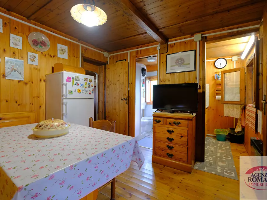 Immagine 8 di Baita in vendita  in Via Vallescura 9 a Urbe