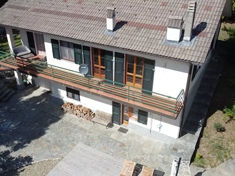 Immagine 5 di Villa in vendita  a Ponzone