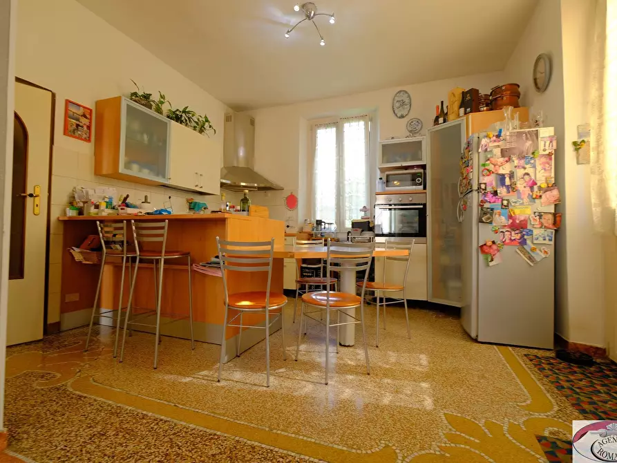 Immagine 13 di Appartamento in vendita  in Via Roma 49c a Sassello