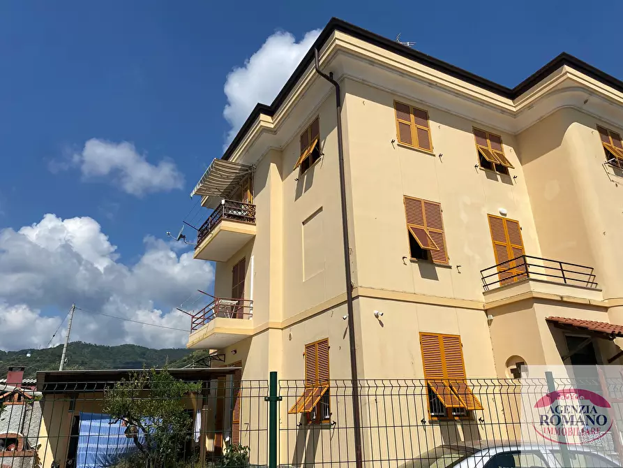 Immagine 1 di Appartamento in vendita  in Via Fodrato 16 a Albisola Superiore