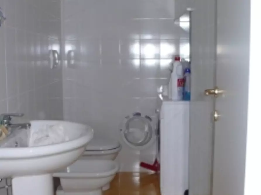 Immagine 26 di Porzione di casa in vendita  a Varazze