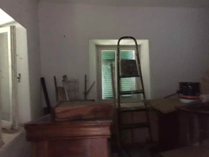 Immagine 11 di Rustico / casale in vendita  a Urbe