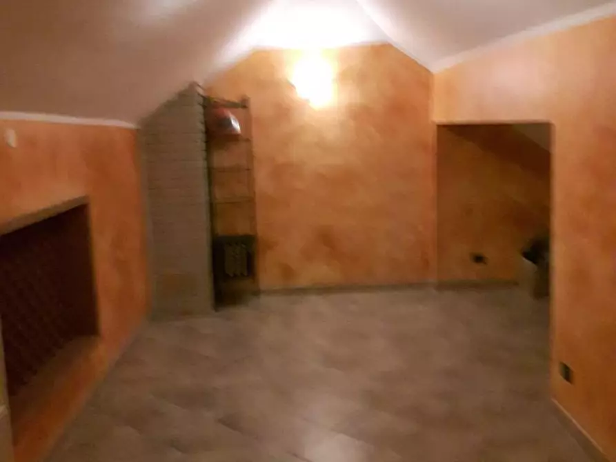 Immagine 13 di Appartamento in vendita  in via Carlina 9/8 a Urbe