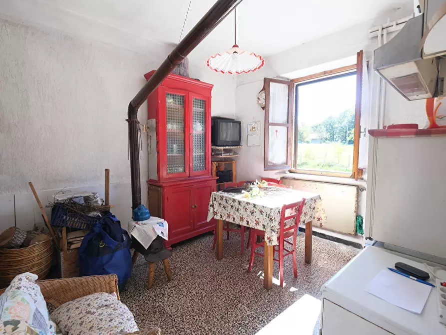 Immagine 13 di Trilocale in vendita  a Sassello