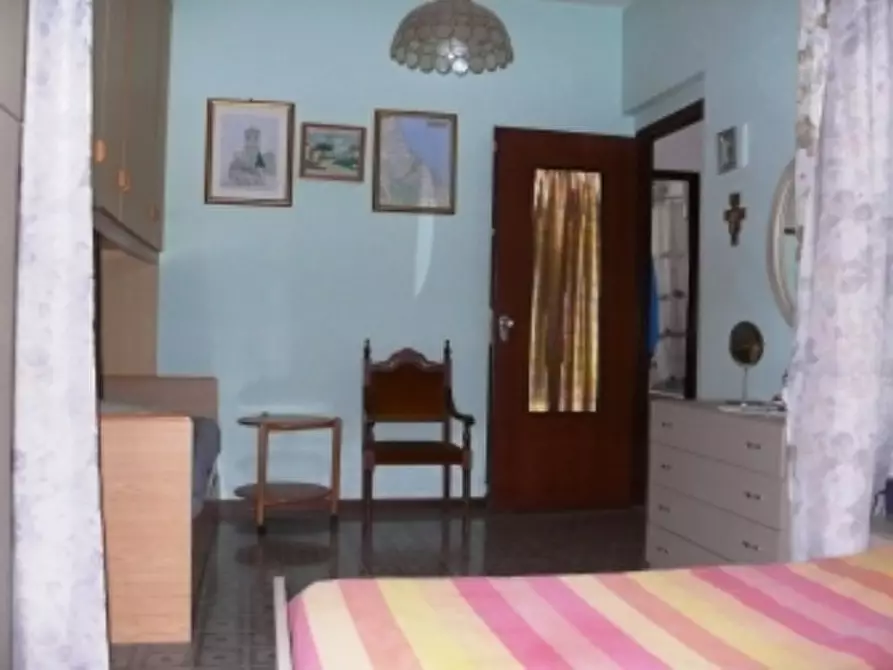 Immagine 10 di Appartamento in vendita  a Urbe