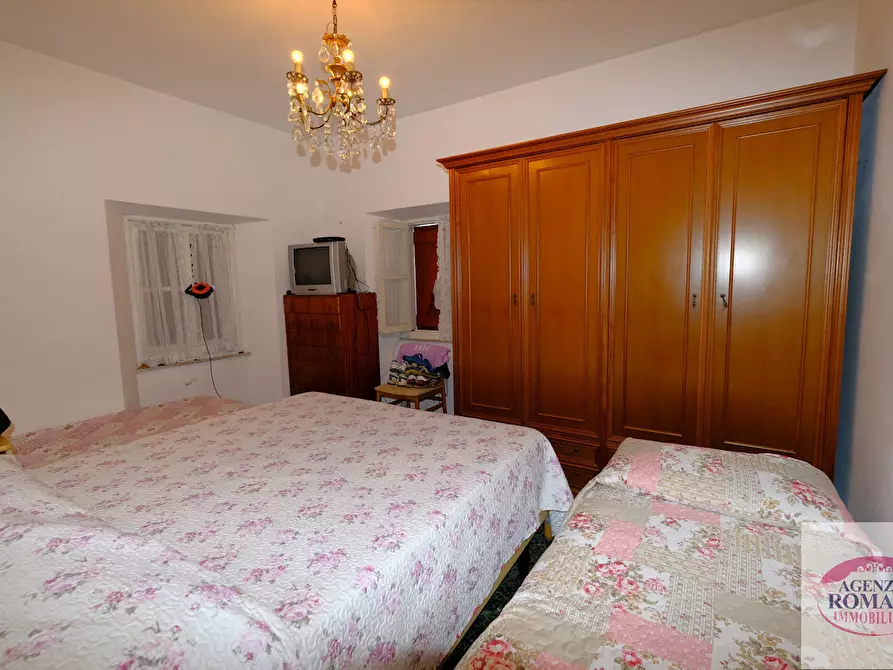 Immagine 24 di Rustico / casale in vendita  a Urbe