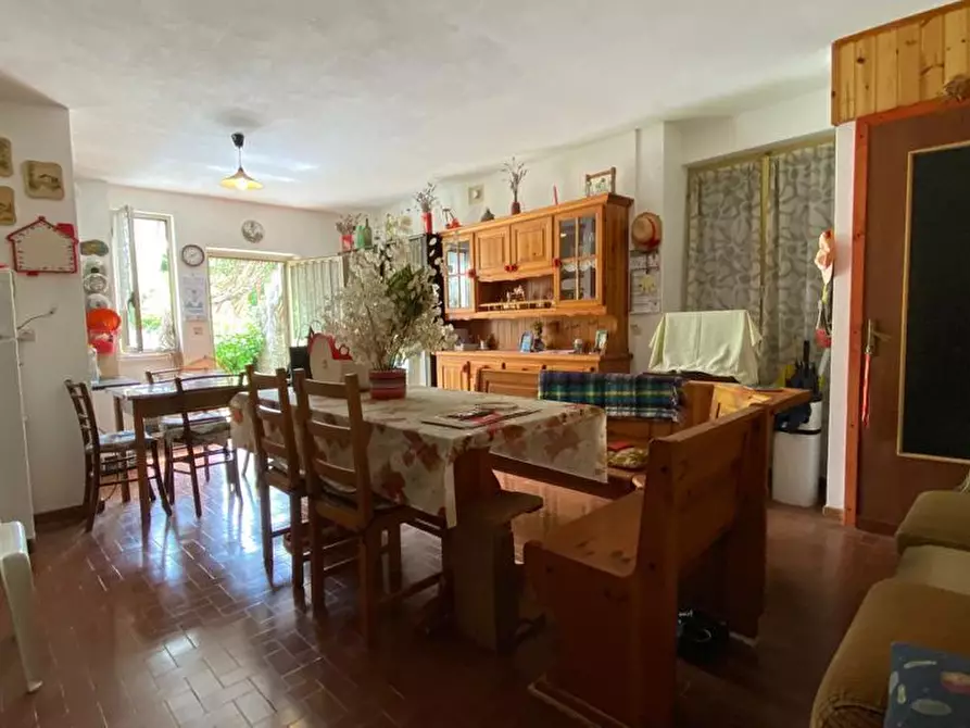 Immagine 11 di Appartamento in vendita  in Via Faiallo 53 a Urbe