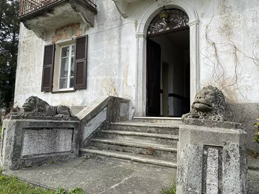 Immagine 42 di Villa in vendita  in Via Vassuria 58 a Urbe