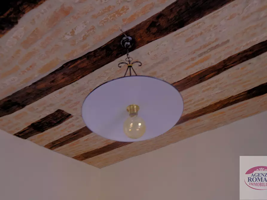 Immagine 21 di Quadrilocale in affitto  a Sassello