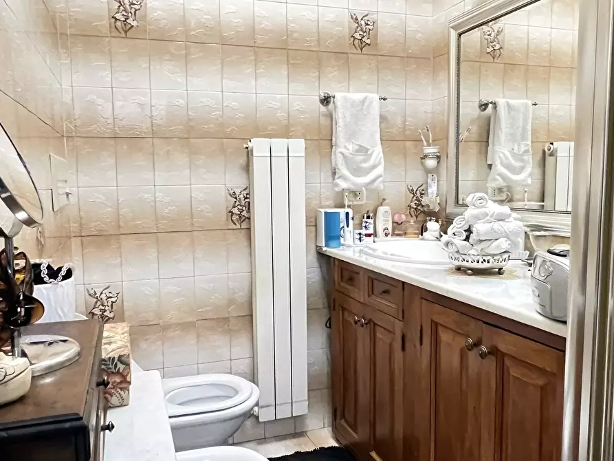 Immagine 30 di Appartamento in vendita  in SP49 41 a Urbe