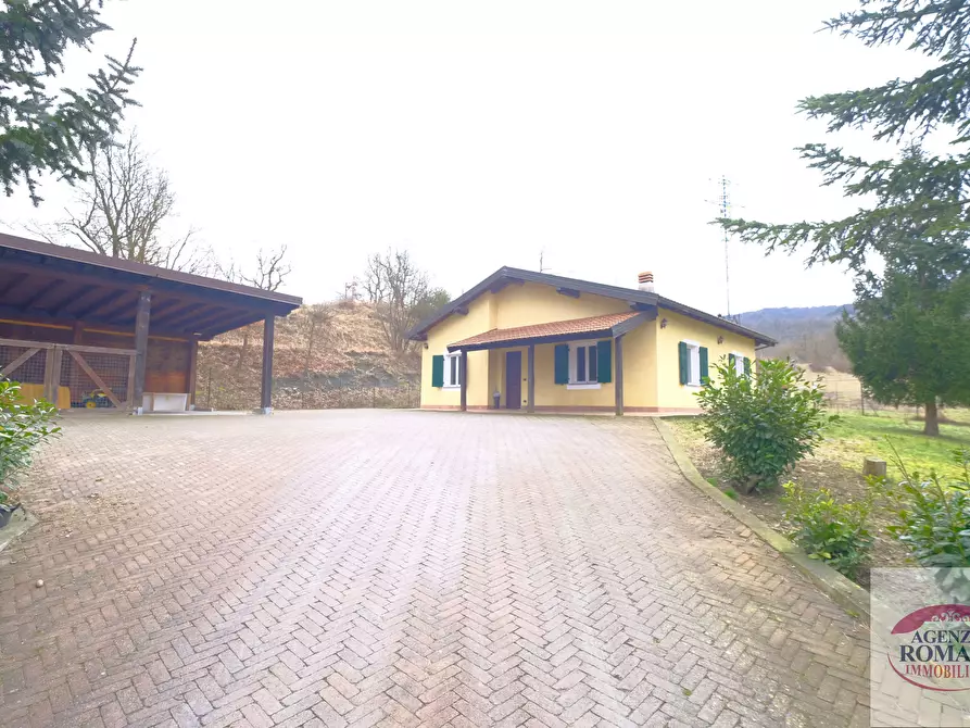 Immagine 1 di Villa in vendita  in Via Giaccheri 18 a Mioglia