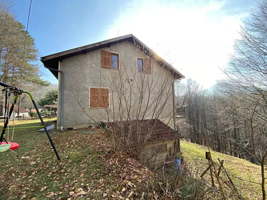 Immagine 2 di Casa indipendente in vendita  a Urbe