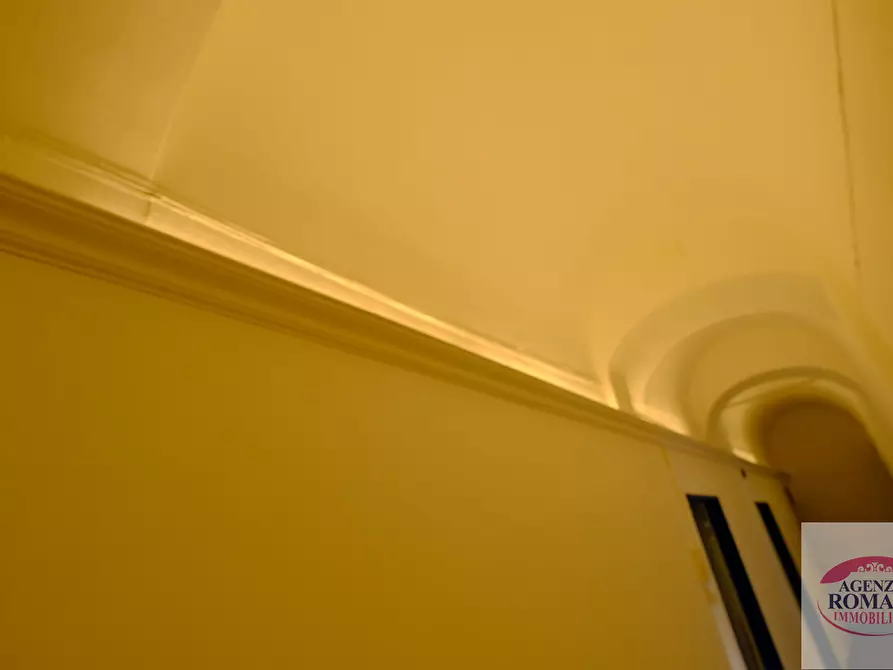 Immagine 26 di Appartamento in vendita  in Piazza dell'Indipendenza 20 a Pontinvrea