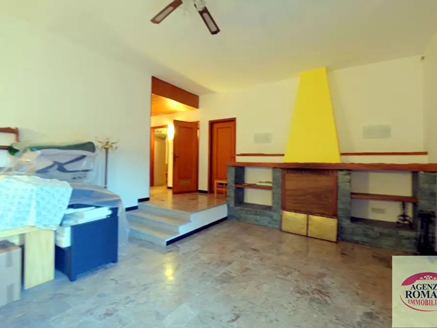 Immagine 10 di Villa in vendita  in Via Pian del Faggio 5 a Tiglieto