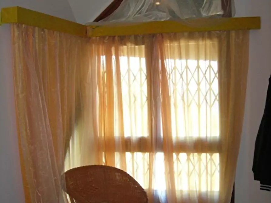 Immagine 11 di Casa semindipendente in vendita  a Bergeggi