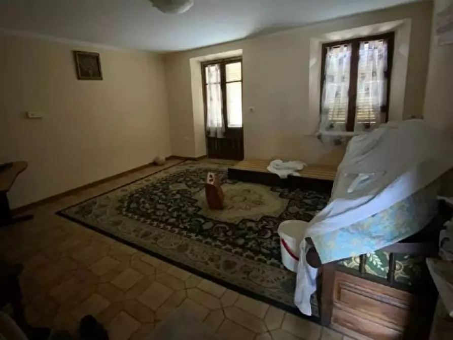 Immagine 6 di Terratetto in vendita  in Via Incisa a Cortiglione