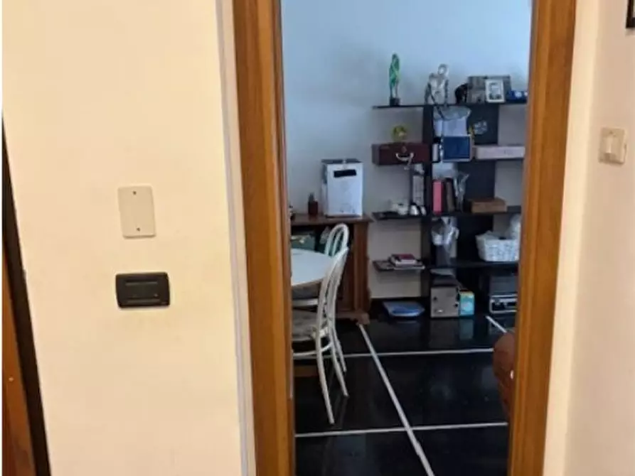 Immagine 6 di Quadrilocale in vendita  in Via Adamo Centurione 9D a Genova