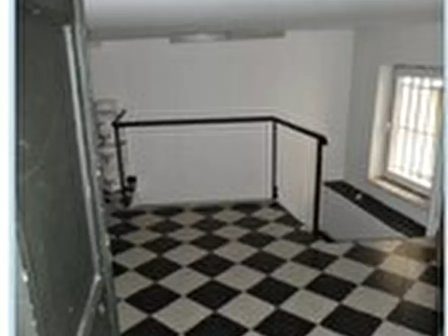 Immagine 11 di Palazzo in vendita  in Piazza Campetto 9 a Genova