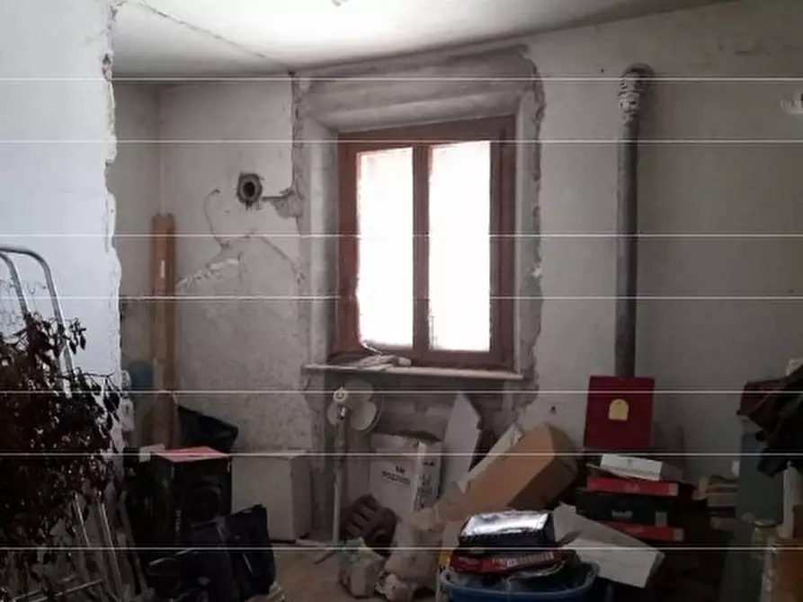 Immagine 4 di Villa in vendita  in Strada Comunale Bettole 3 a Tortona