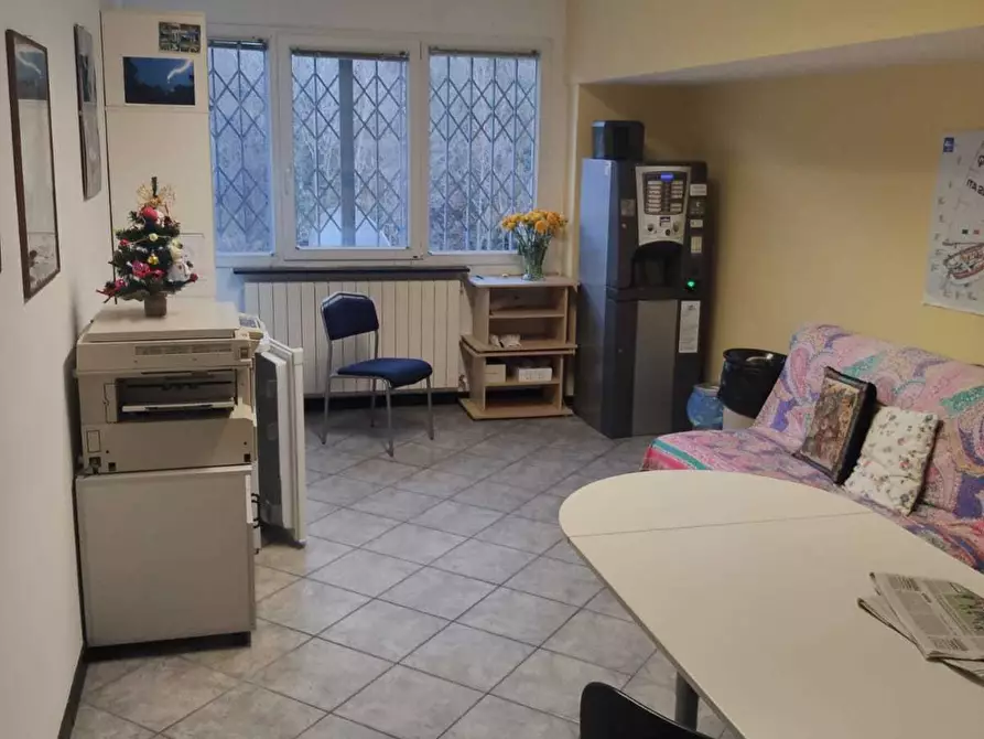 Immagine 12 di Attività artigianale in vendita  in Via Vallestura 25 D a Masone