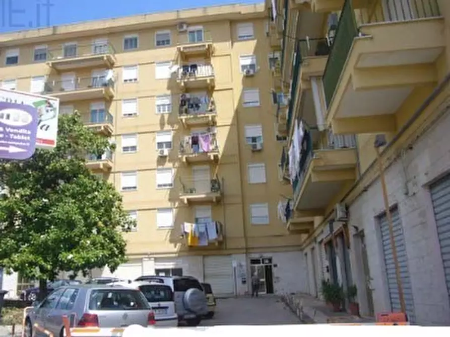 Immagine 1 di Pentalocale in vendita  in Via Malta 105 a Caltanissetta