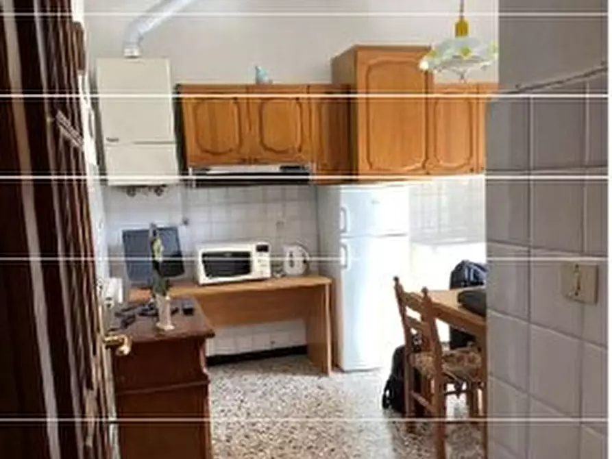 Immagine 9 di Pentalocale in vendita  in Via Petronio 138 a Sestri Levante