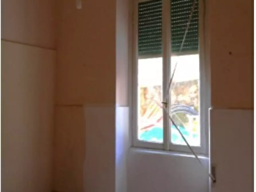 Immagine 7 di Ufficio in vendita  in Via Giovanni Bertora 3 a Genova