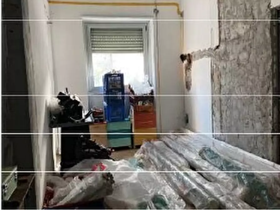 Immagine 7 di Locale commerciale in vendita  in Via dell'Ombra 4 a Genova