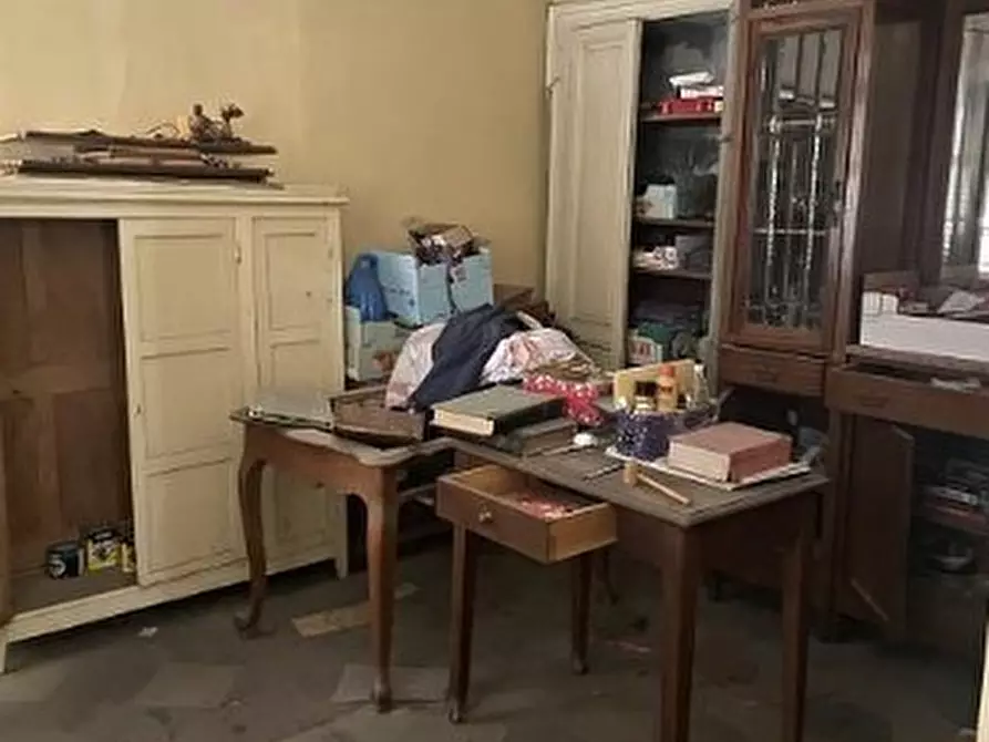 Immagine 5 di Pentalocale in vendita  in Spianata Fiera 6 a Romagnano Sesia