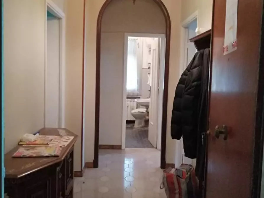 Immagine 4 di Pentalocale in vendita  in Via Giuseppe Garibaldi 28 a Mignanego