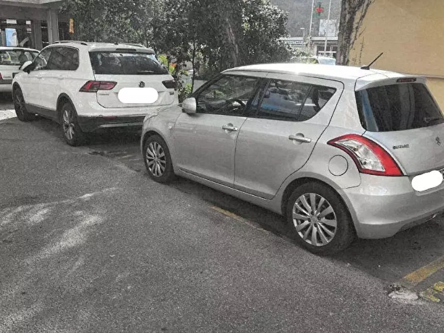 Immagine 1 di Garage in vendita  in Via Luigi Gherzi snc a Genova