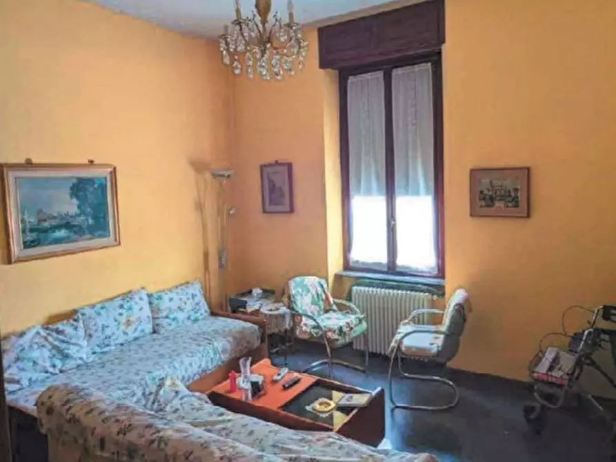 Immagine 3 di Pentalocale in vendita  in Via Sant'eusebio 26 a Biella