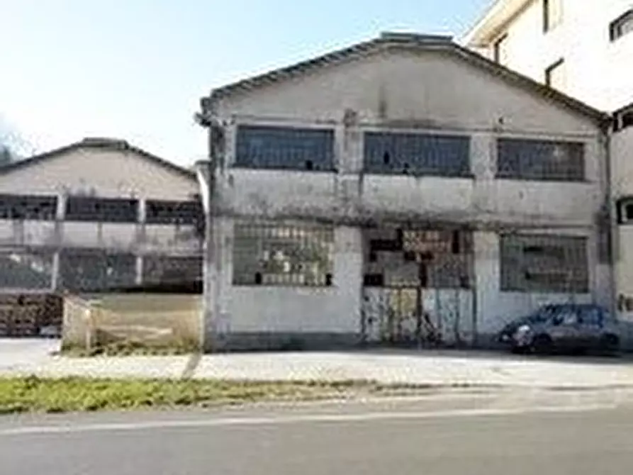 Immagine 1 di Attività artigianale in vendita  in Via Alcide De Gasperi 5 a Moconesi