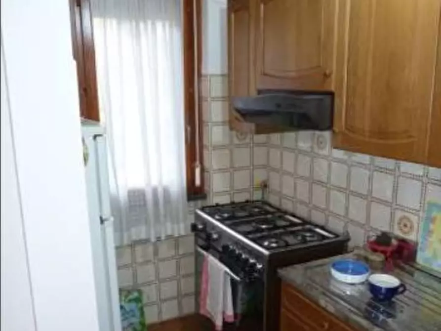 Immagine 3 di Quadrilocale in vendita  in Via Rio San Stefano 12 a Casella