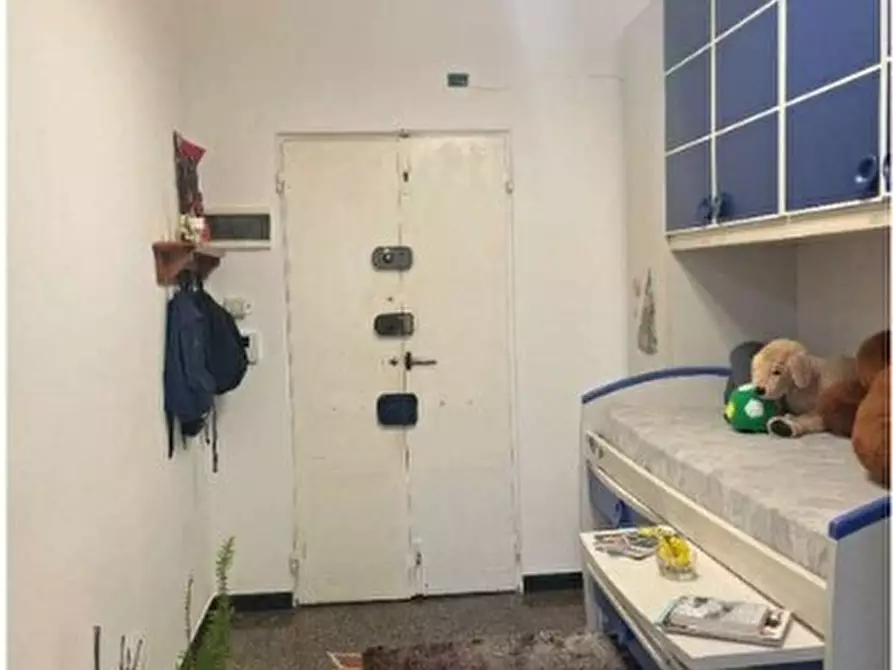 Immagine 3 di Trilocale in vendita  in Via Benedetto Brin 15 a Genova