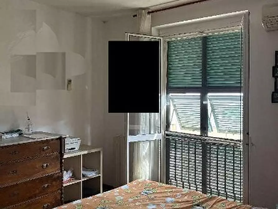 Immagine 5 di Pentalocale in vendita  in Via Collette 129 a Albissola Marina