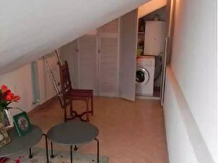 Immagine 7 di Mansarda in vendita  in Corso Trento e Trieste 174 a Ronco Scrivia