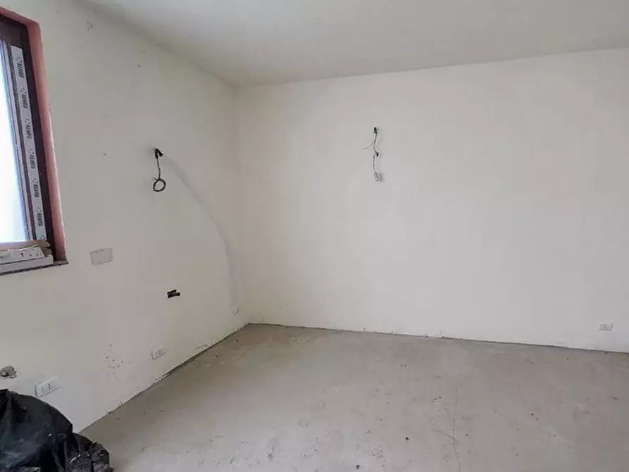 Immagine 6 di Villetta a schiera in vendita  in Strada dei comuni 2 a Caselette