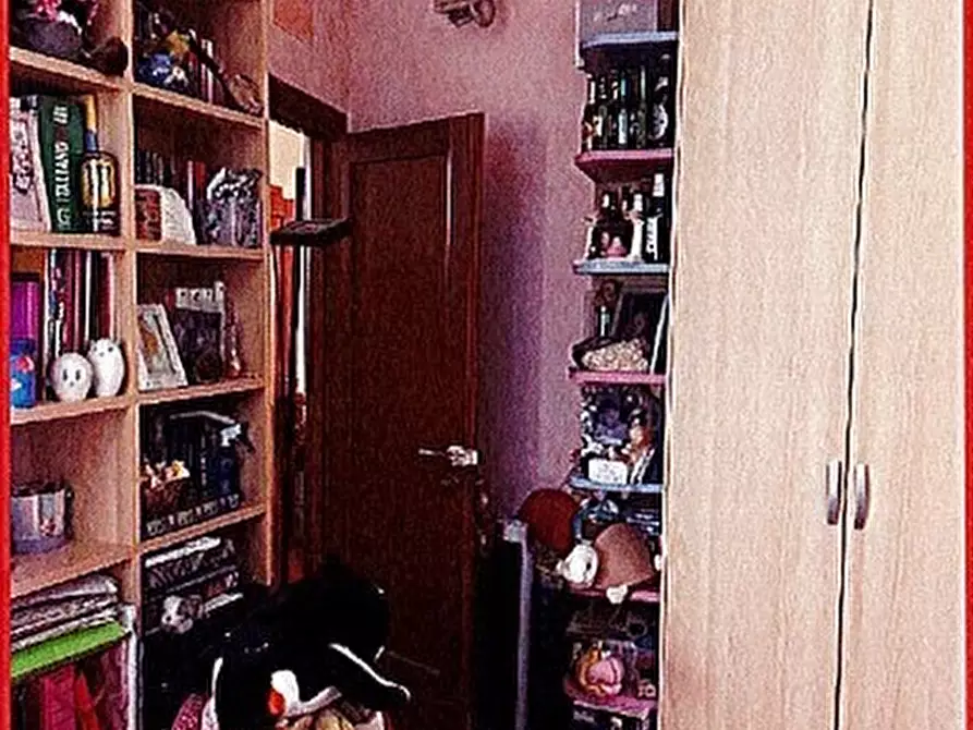 Immagine 8 di Pentalocale in vendita  in Via Aurelio Robino 152 a Genova