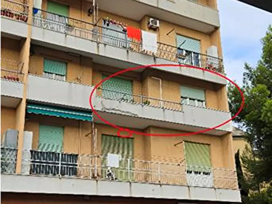 Immagine 1 di Quadrilocale in vendita  in Via Domenico Oliva 40 a Genova