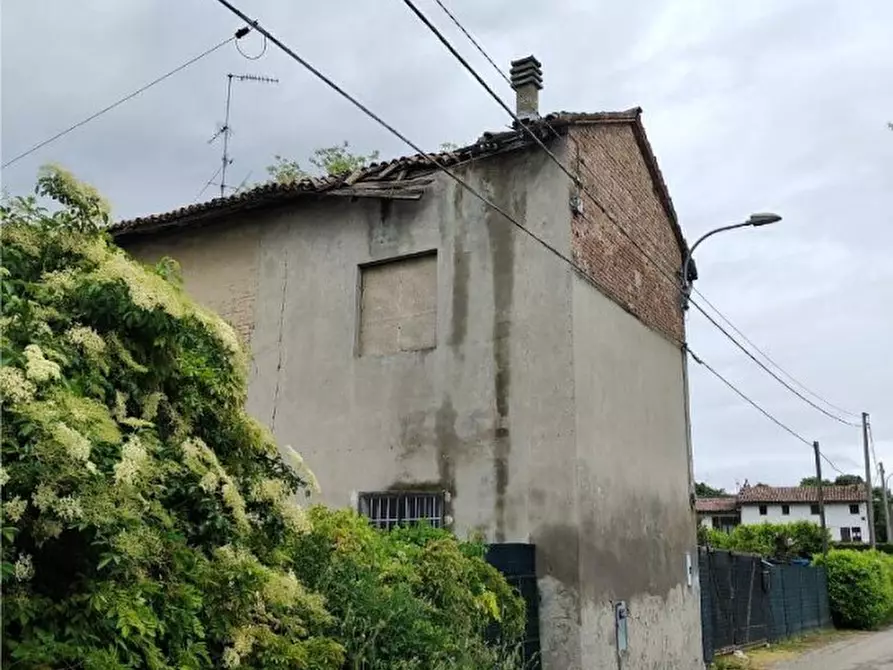 Immagine 5 di Terratetto in vendita  in Via Orti Grandi 8 a Sale