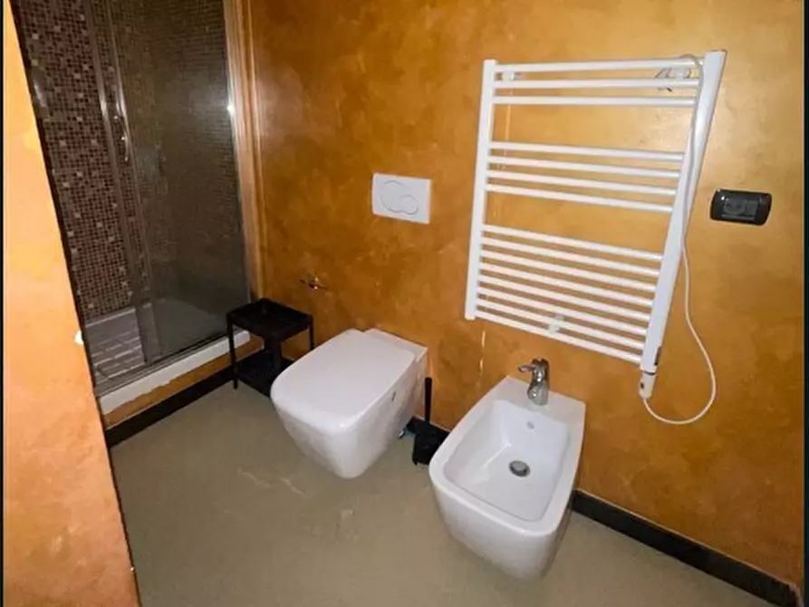 Immagine 9 di Pentalocale in vendita  in Via XX Settembre 12 a Genova