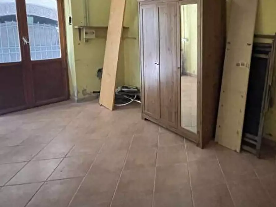 Immagine 4 di Garage in vendita  in Via Beata Chiara 10 a Genova