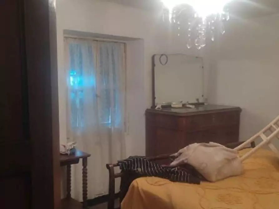 Immagine 6 di Villa in vendita  in Località Chiappa 4 a Valbrevenna