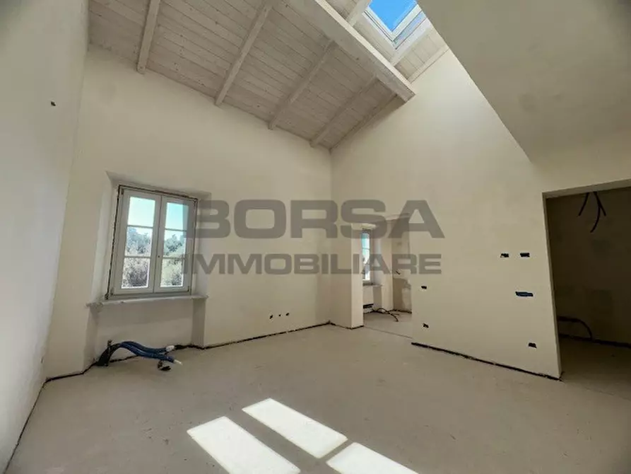 Immagine 1 di Pentalocale in vendita  in Via Ombrosa 8 a Livorno