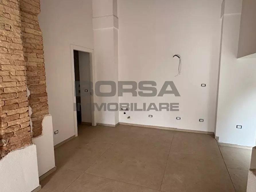 Immagine 3 di Appartamento in vendita  in Via delle Sorgenti 402 a Livorno