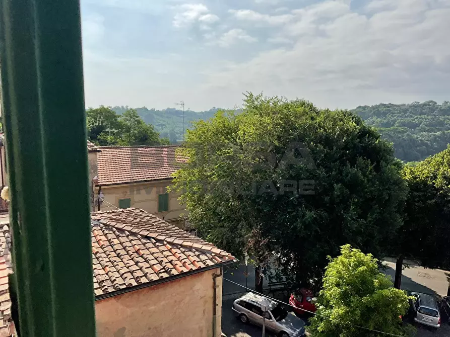 Immagine 6 di Pentalocale in vendita  in Via Le Mura 9 a Crespina Lorenzana