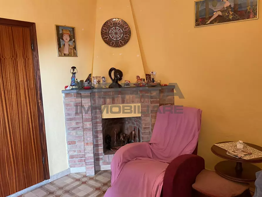 Immagine 19 di Pentalocale in vendita  in Via Le Mura 9 a Crespina Lorenzana