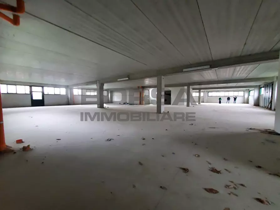 Immagine 3 di Attività artigianale in vendita  in Via Piero Della Francesca snc a Capolona